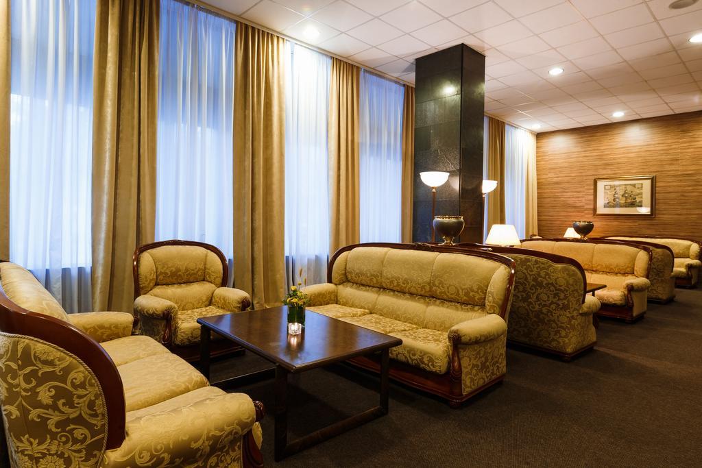 Codru Hotel Kiszyniów Zewnętrze zdjęcie