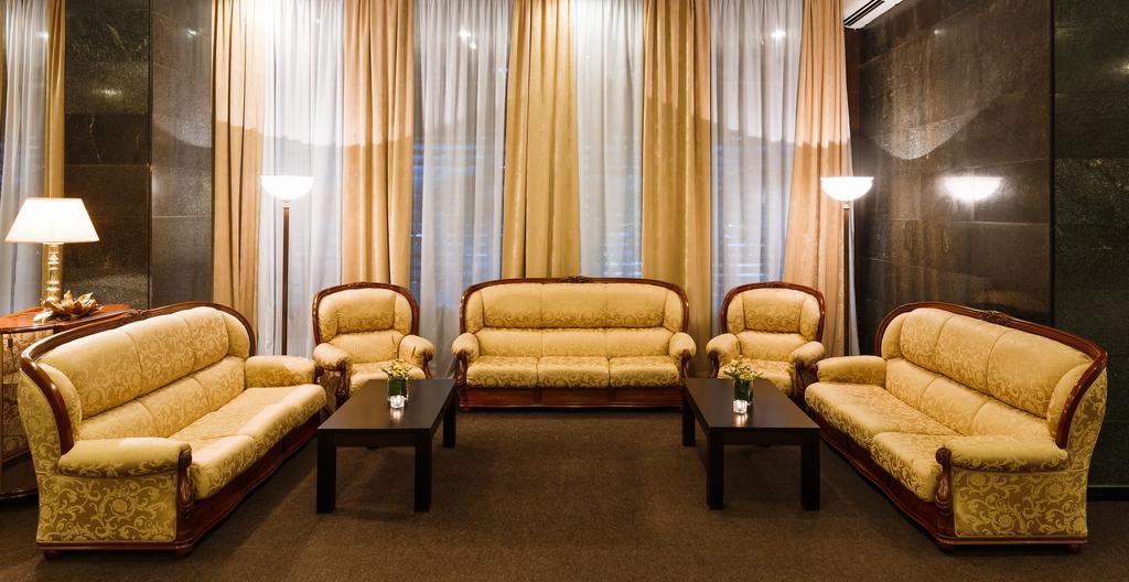 Codru Hotel Kiszyniów Zewnętrze zdjęcie