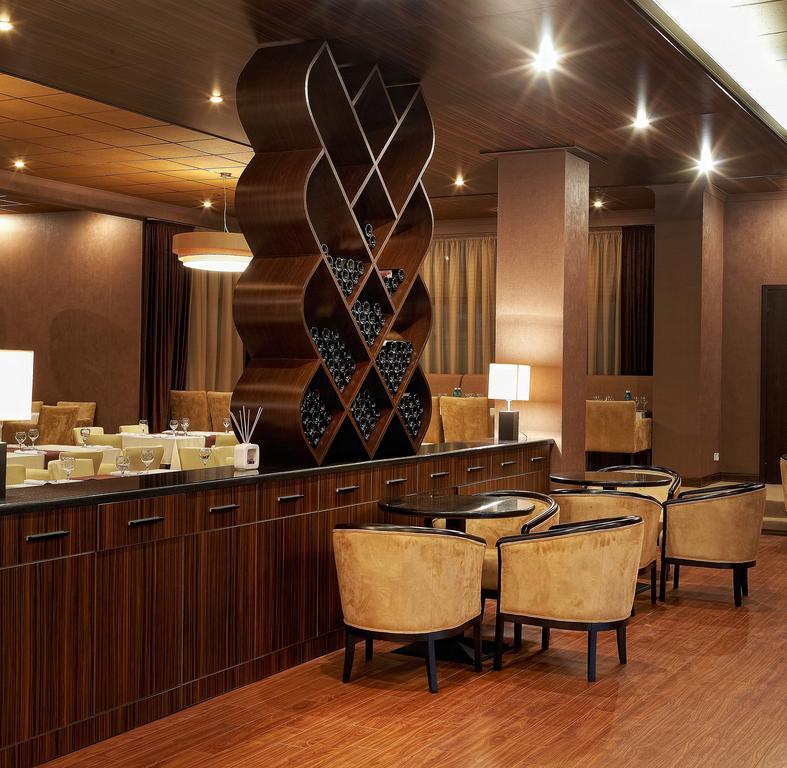 Codru Hotel Kiszyniów Zewnętrze zdjęcie