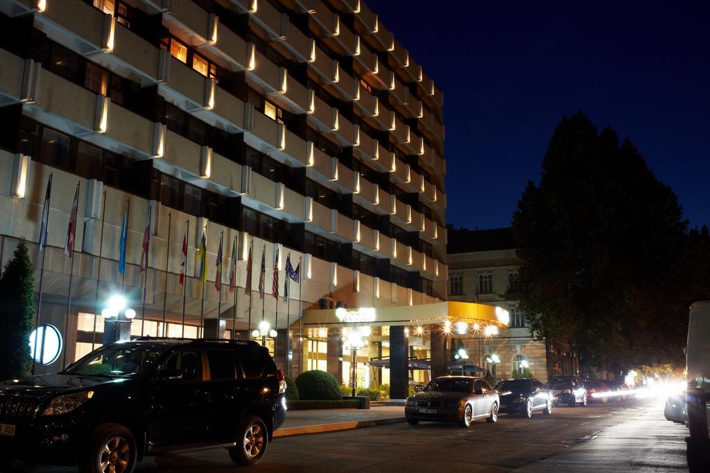Codru Hotel Kiszyniów Zewnętrze zdjęcie