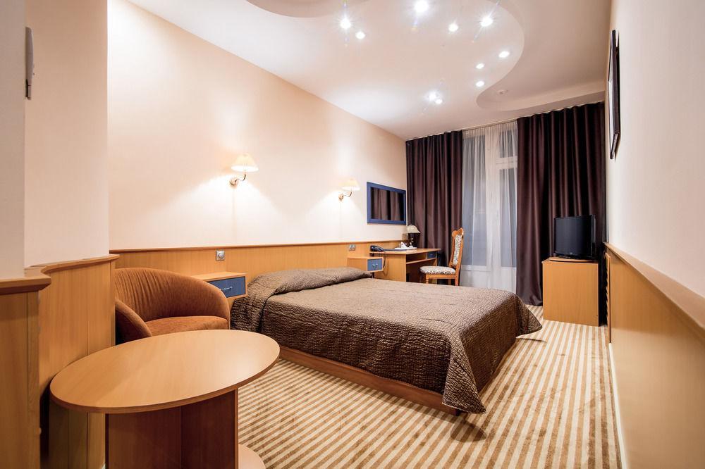 Codru Hotel Kiszyniów Zewnętrze zdjęcie