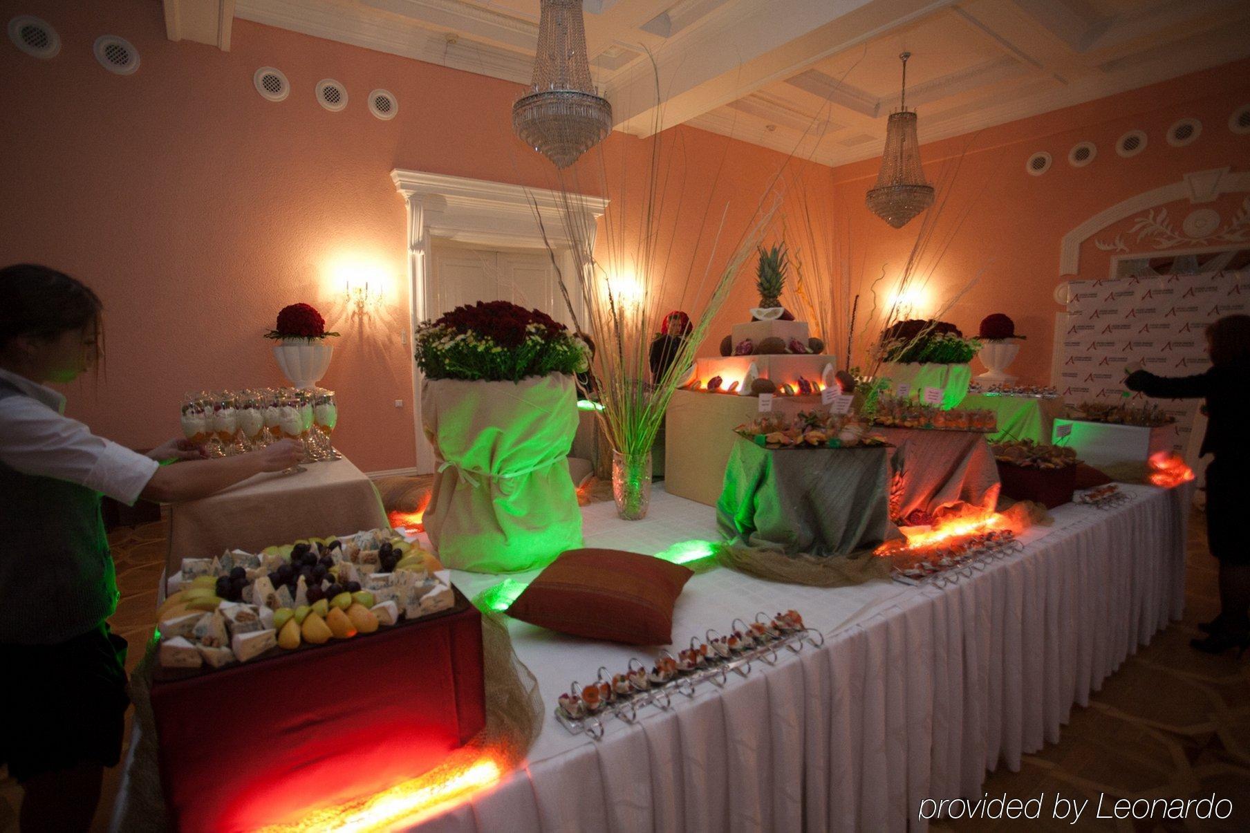Codru Hotel Kiszyniów Zewnętrze zdjęcie