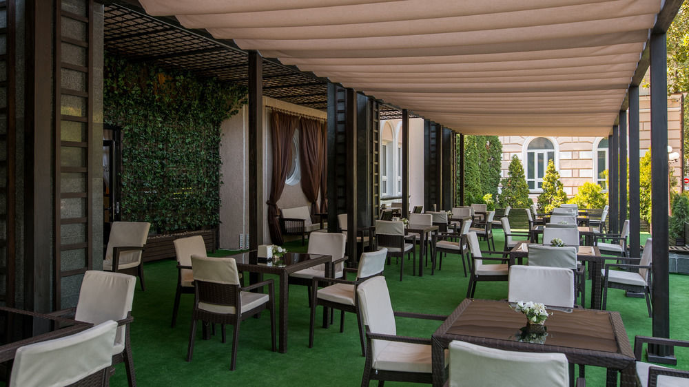 Codru Hotel Kiszyniów Zewnętrze zdjęcie